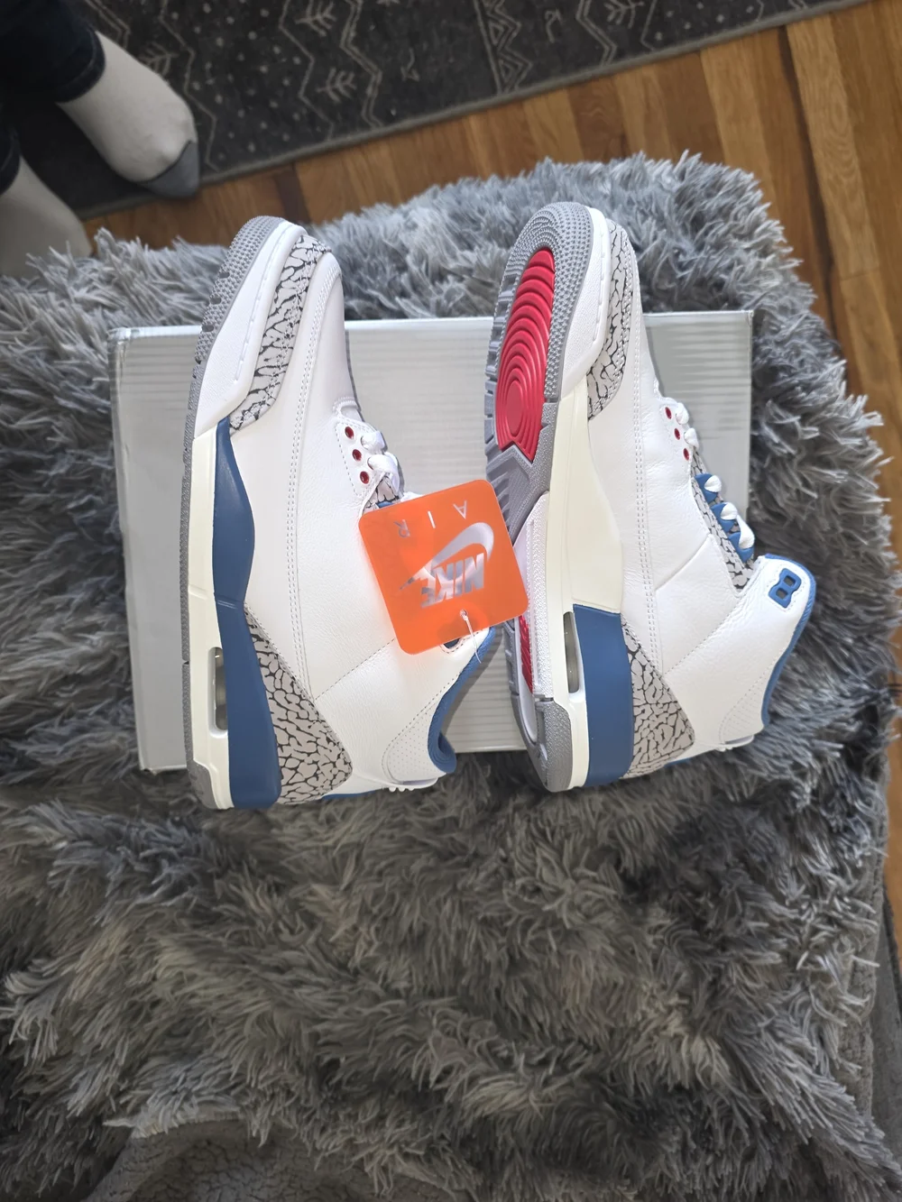 Jordan Kids White, Red & Blue Retro Sneakers